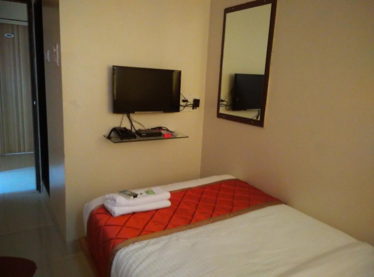 Hotel Silver Castle Bombay Extérieur photo
