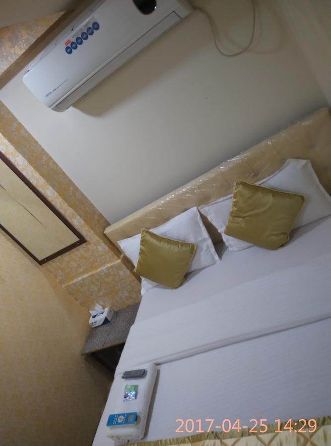 Hotel Silver Castle Bombay Extérieur photo