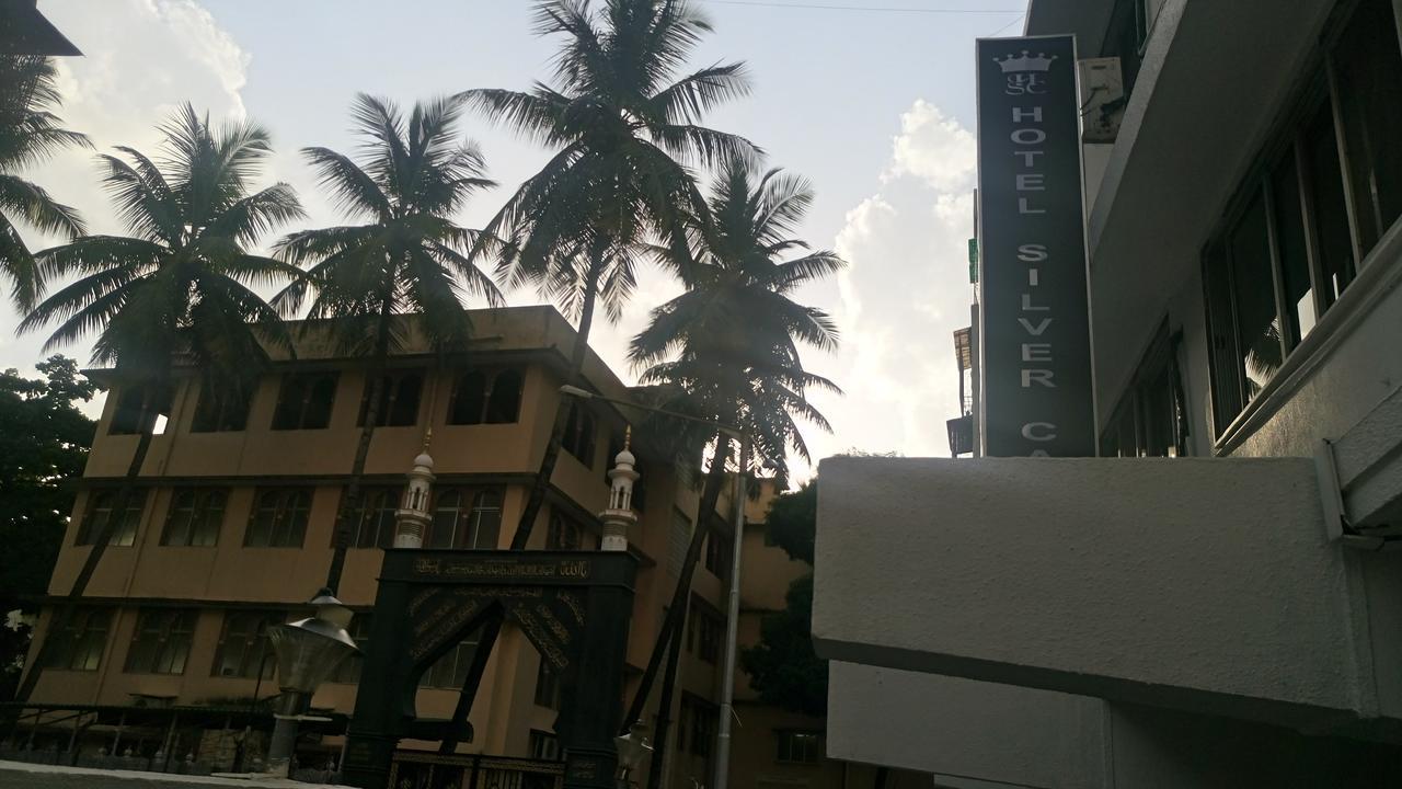 Hotel Silver Castle Bombay Extérieur photo